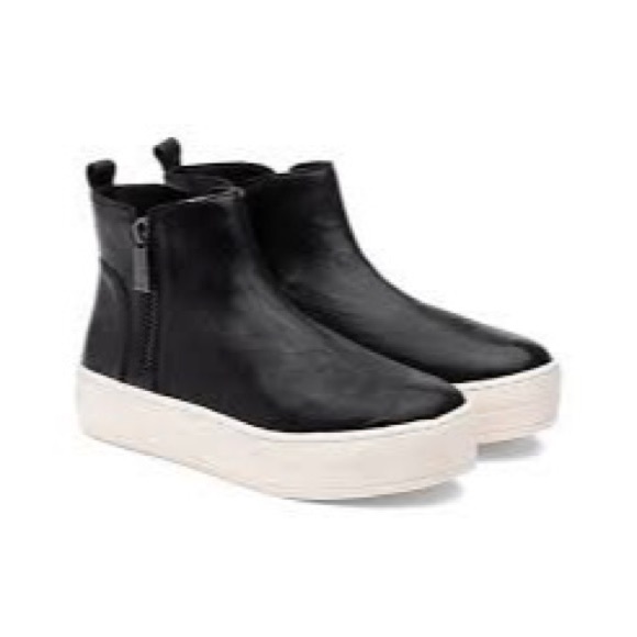 J. Slides Hisle Leather Platform Sneaker - Picture 1 of 11